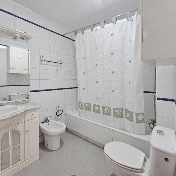 APARTAMENTO PLANTA BAJA TOTALMENTE AMUEBLADO
