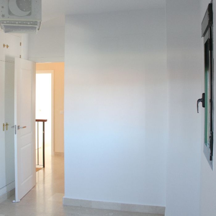 DUPLEX EN PLANTA BAJA EN RESIDENCIAL CON PISCINA Y ZONAS VERDES