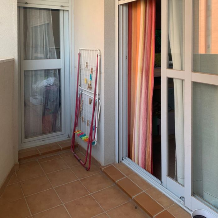 PISO AMUEBLADO EN JARDINES DE HERCULES