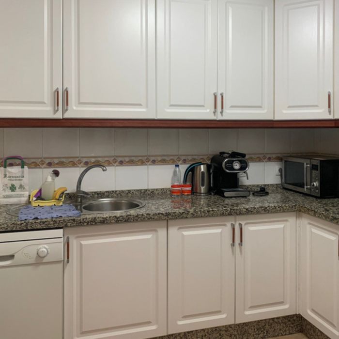 PISO AMUEBLADO EN JARDINES DE HERCULES