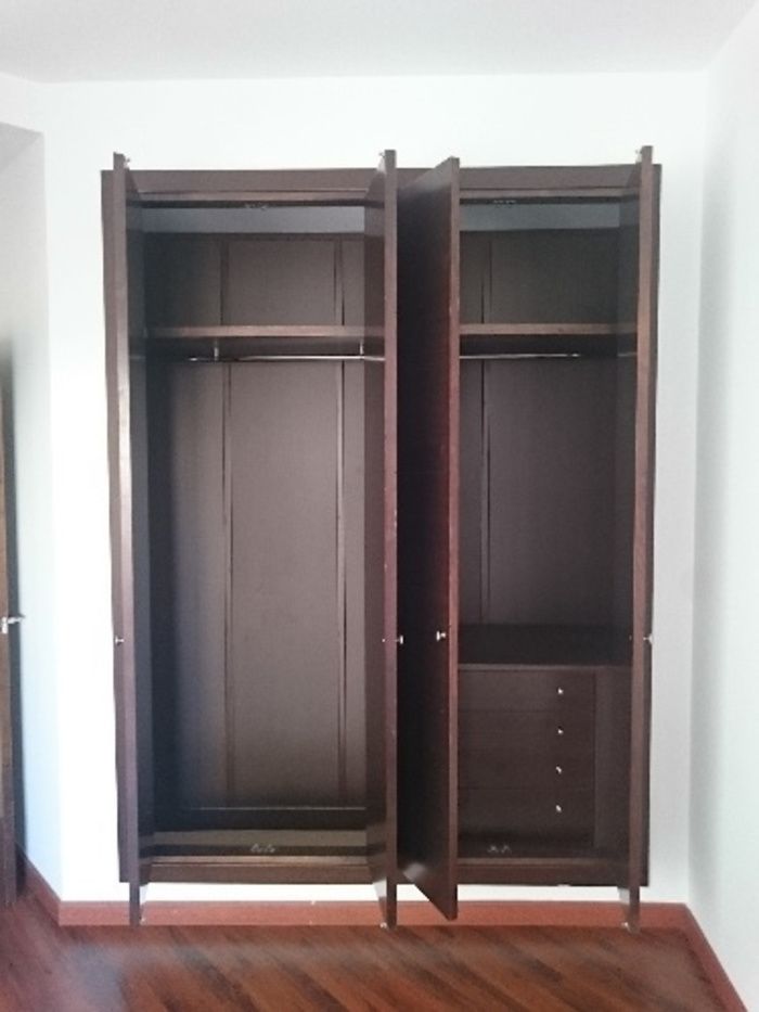 PISO BAJO CON 2 PATIOS, SOLO COCINA AMUEBLADA Y TRASTERO