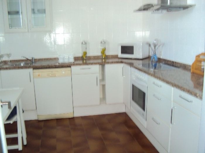 VIVIENDA EN 1º PLANTA CON AMPLIA TERRAZA