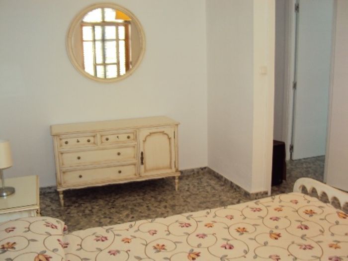 VIVIENDA EN 1º PLANTA CON AMPLIA TERRAZA