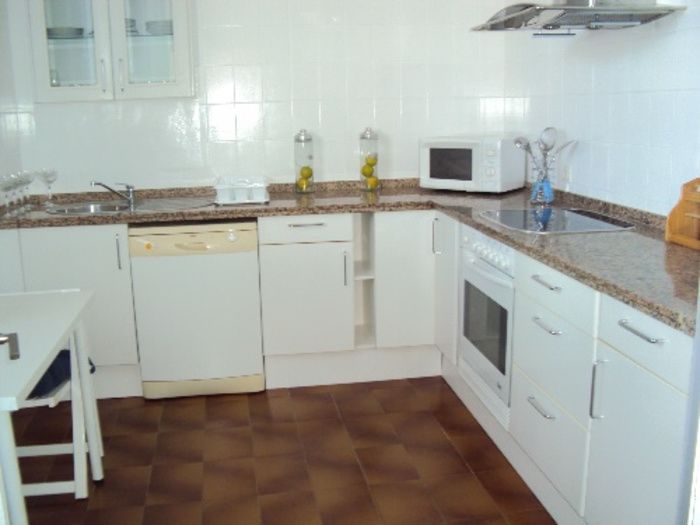VIVIENDA EN 1º PLANTA CON AMPLIA TERRAZA