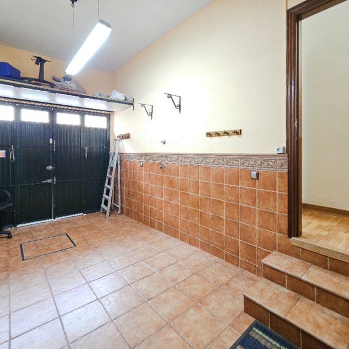 ESTUPENDA CASA UNIFAMILIAR TOTALMENTE AMUEBLADA