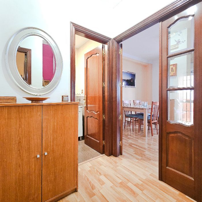 ESTUPENDA CASA UNIFAMILIAR TOTALMENTE AMUEBLADA