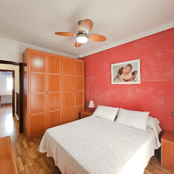 ESTUPENDA CASA UNIFAMILIAR TOTALMENTE AMUEBLADA