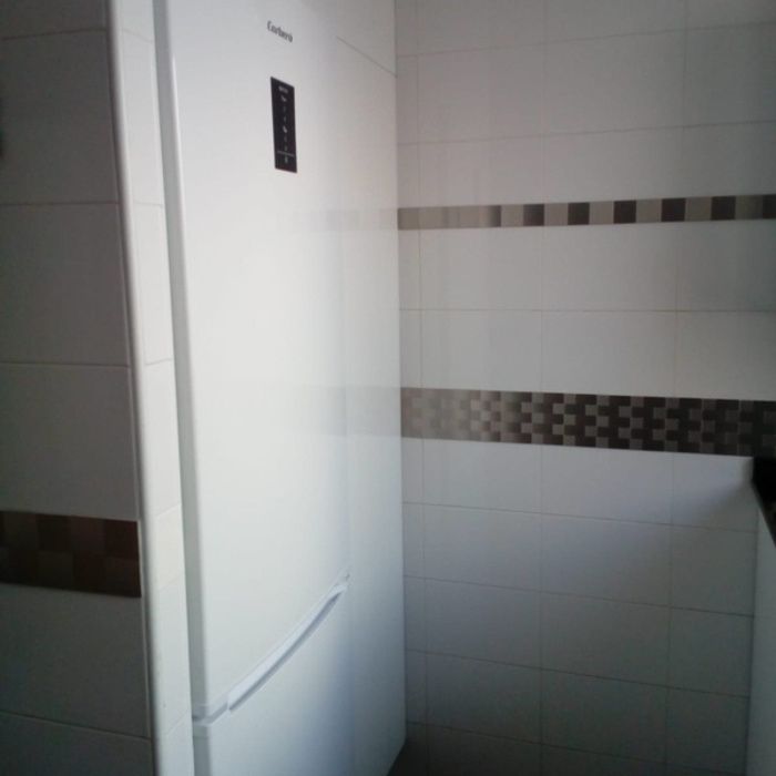 ESTUPENDO PISO TOTALMENTE AMUEBLADO CON ASCENSOR Y GARAJE