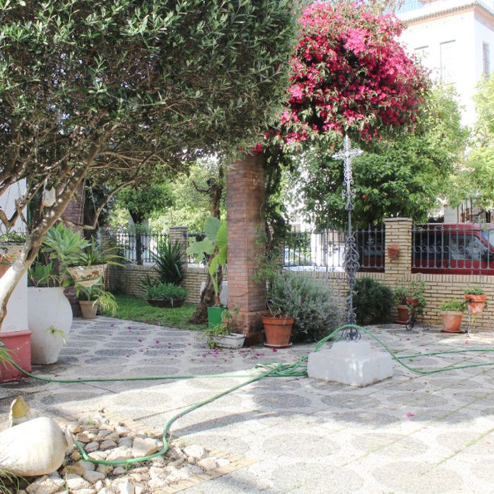 PRECIOSA CASA EN HELIOPOLIS