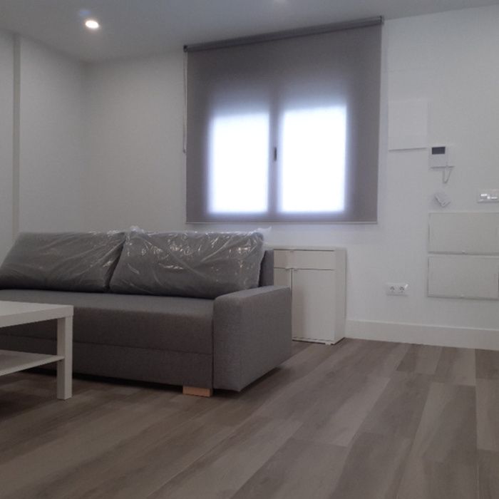 PISOS DE 2 DORMITORIOS EN RESIDENCIAL CON PISCINA