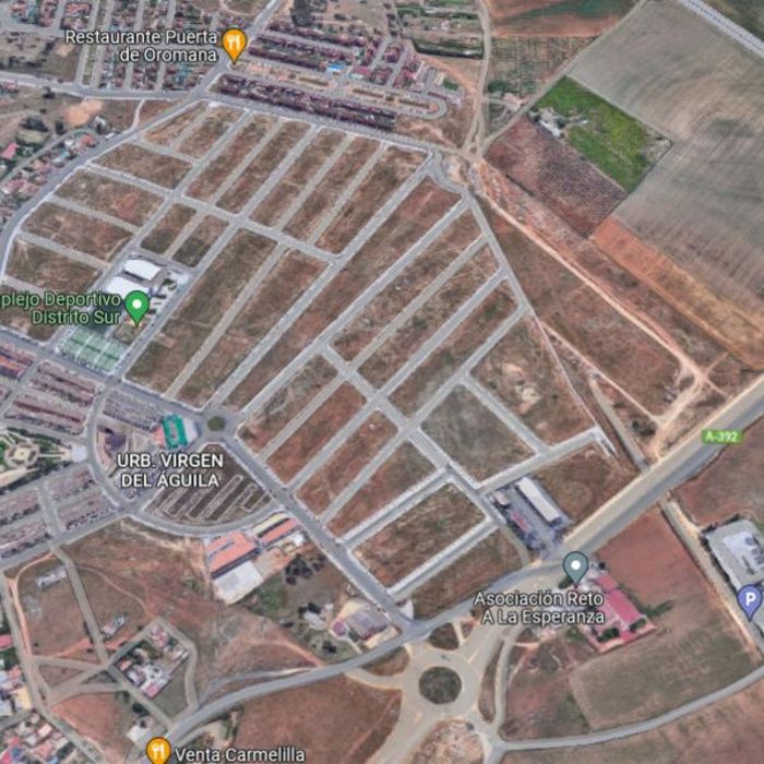 PARCELA DE OBRA NUEVA EN URB. VIRGEN DEL ÁGUILA