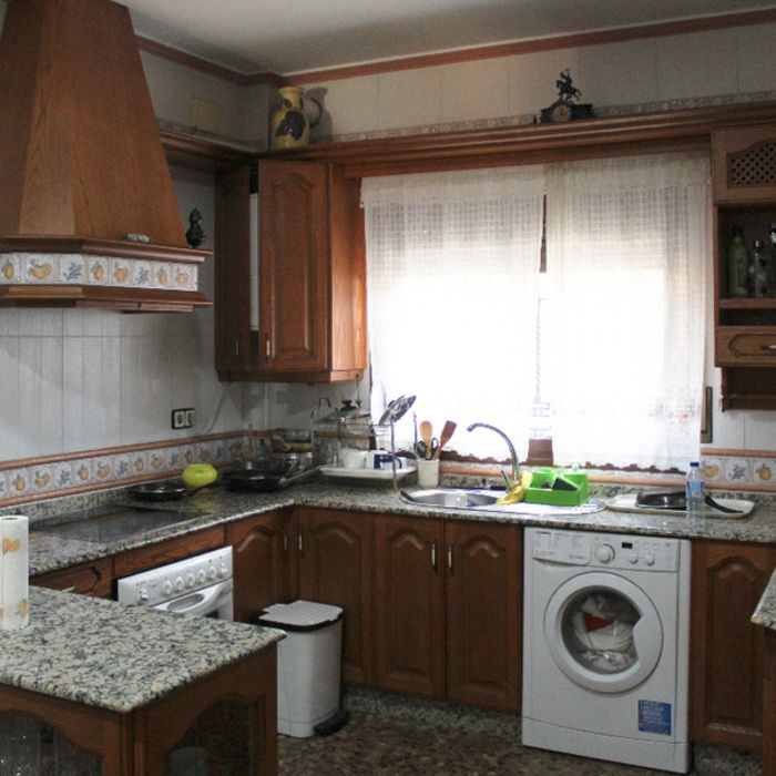 ESPECTACULAR CHALET EN ZONA OROMANA