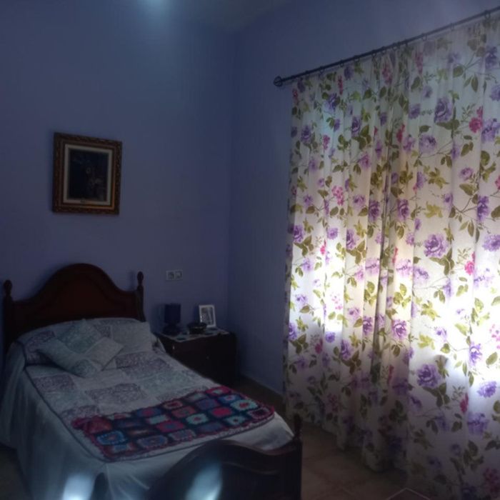 ESPECTACULAR CHALET EN ZONA OROMANA