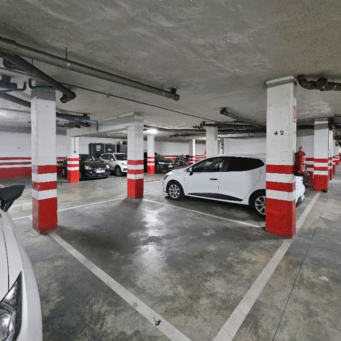 PISO AMUEBLADO