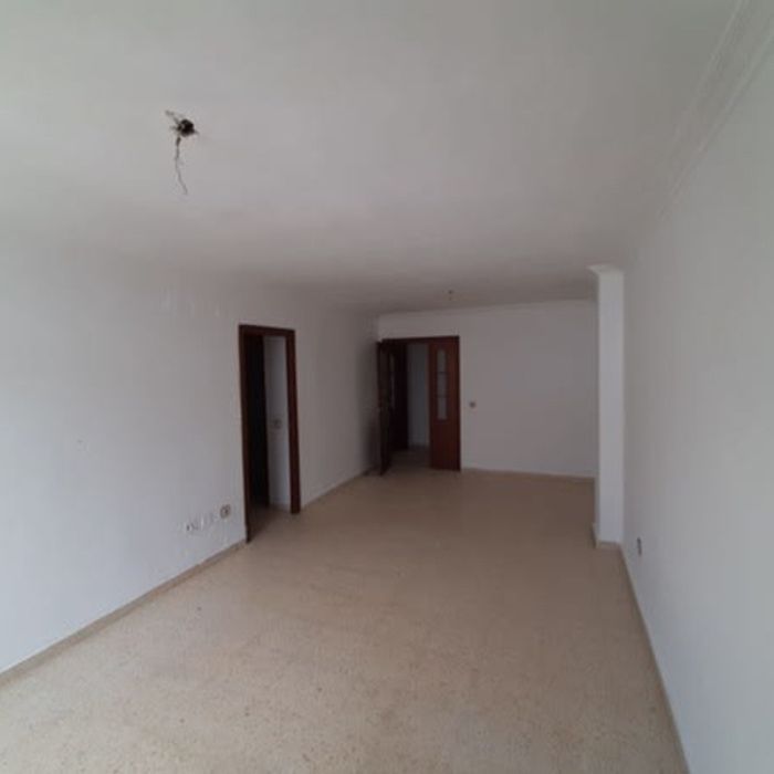 GRAN PISO DE 100M2 DE VPO