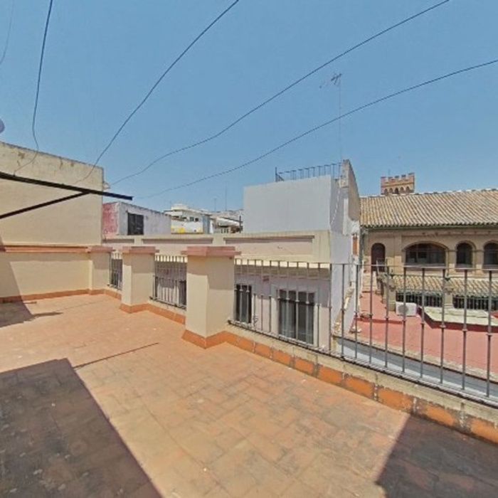 Casa unifamiliar en pleno Casco Histórico de Sevilla cerca de Las Setas.