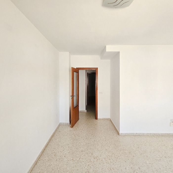 ¡Tu nuevo hogar te espera! Precioso piso VPO con garaje y trastero en Alcalá de Guadaíra