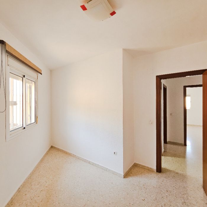 ¡Tu nuevo hogar te espera! Precioso piso VPO con garaje y trastero en Alcalá de Guadaíra