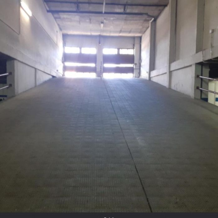 PLAZA DE GARAJE PARA MOTO