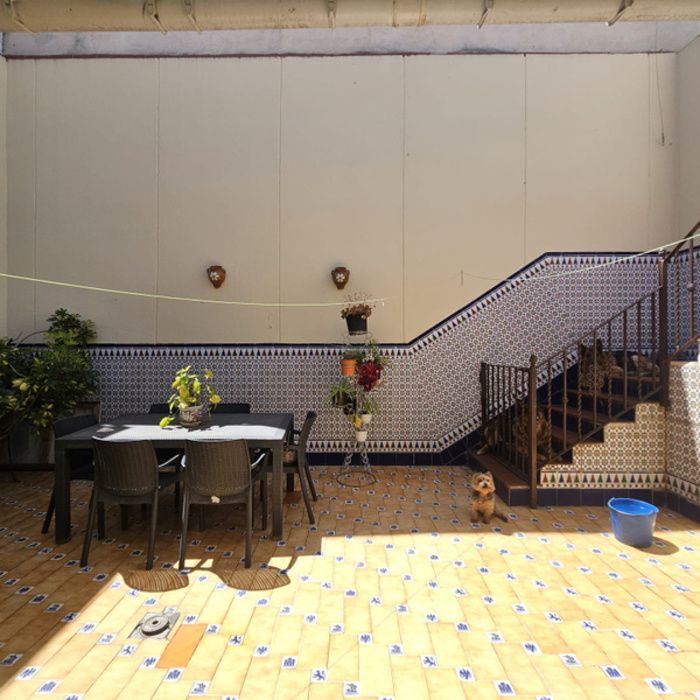 GRAN CASA EN PLANTA BAJA JUNTO AL CENTRO COMERCIAL WAY!