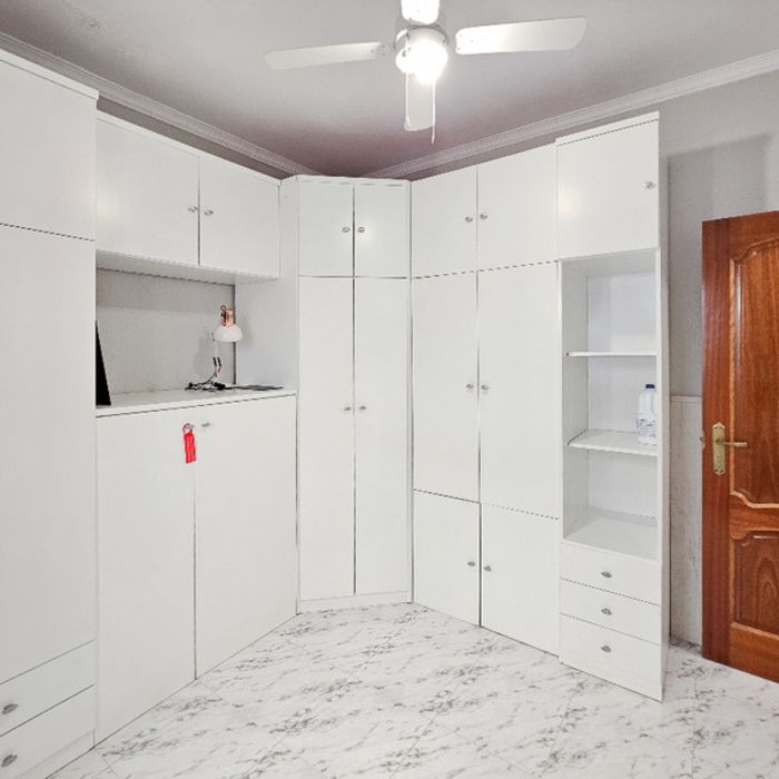 GRAN CASA EN PLANTA BAJA JUNTO AL CENTRO COMERCIAL WAY!