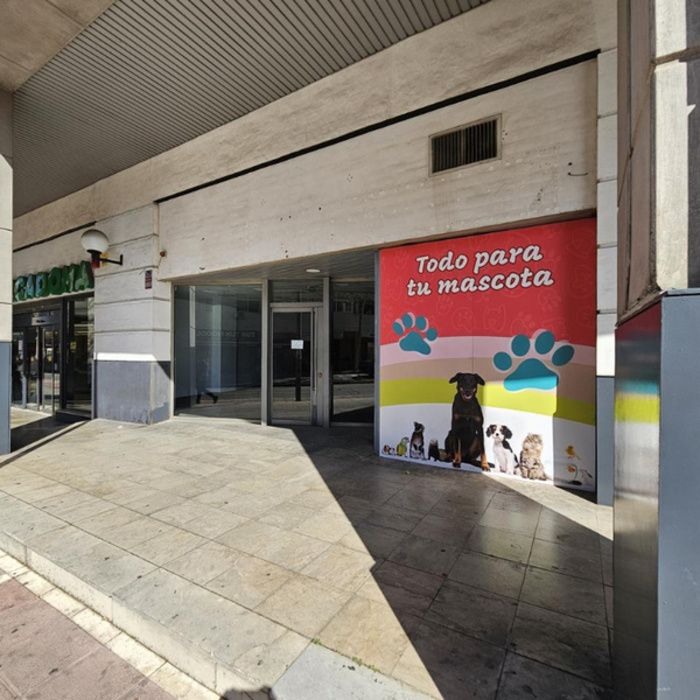 LOCAL COMERCIAL EN AVENIDA DE ESPAÑA