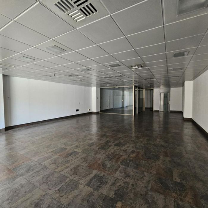 LOCAL COMERCIAL EN AVENIDA DE ESPAÑA