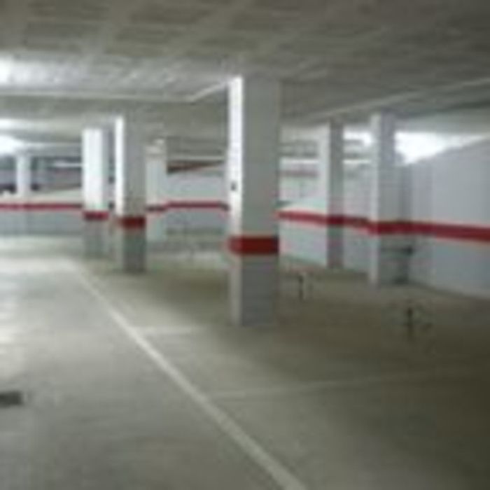 PLAZA DE GARAJE EN EL CENTRO