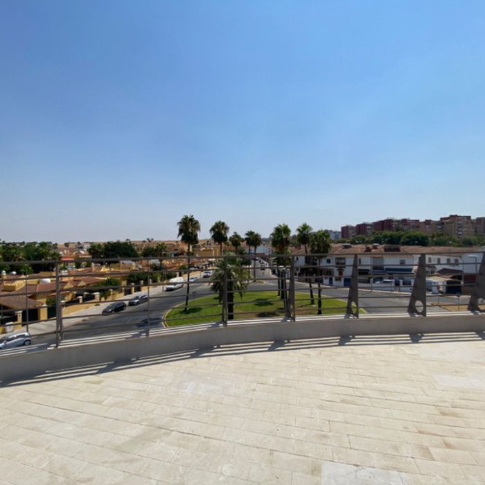 OFICINA CON TERRAZA