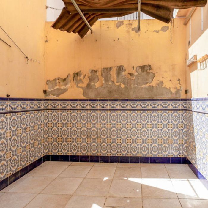 CASA DE 3 DORMITORIOS EN DOS HERMANAS