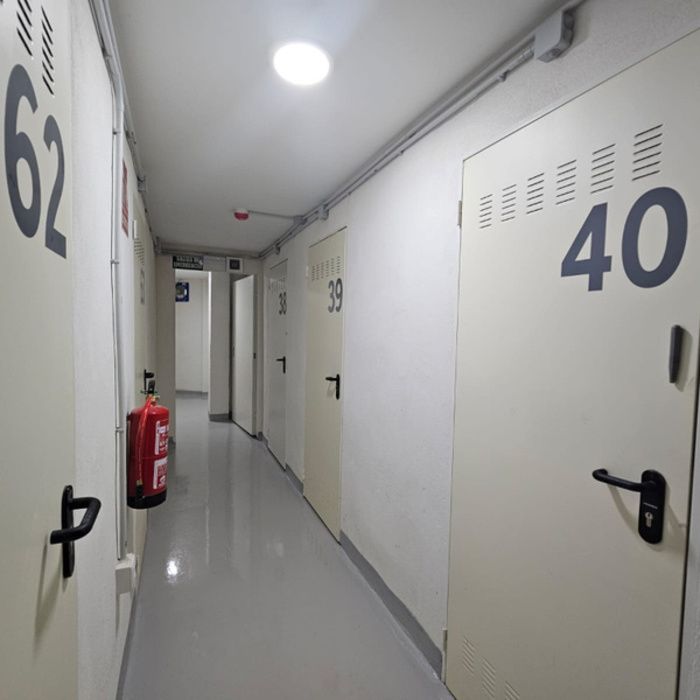 TRASTEROS EN ALQUILER Y VENTA EN EDIFICIO SEVILLA II