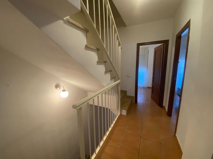¡LLAVE EN MANO! CASA CON GARAJE, TRASTERO