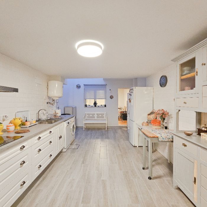 CASA TOTALMENTE REFORMADA EN BARRIADA SAN AGUSTIN