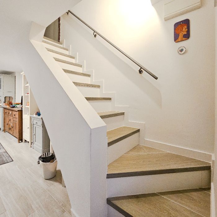 CASA TOTALMENTE REFORMADA EN BARRIADA SAN AGUSTIN