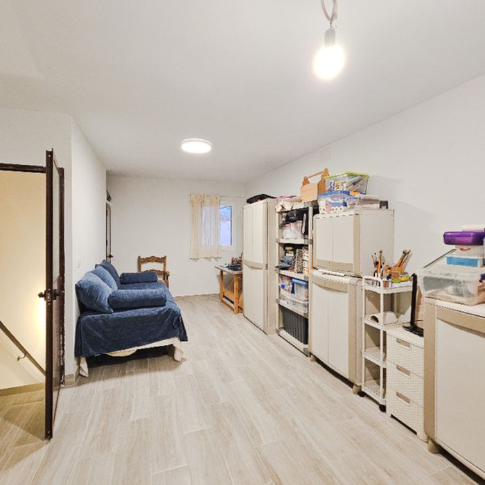 CASA TOTALMENTE REFORMADA EN BARRIADA SAN AGUSTIN