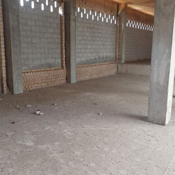 LOCAL ESPECTACULAR DE 1400 METROS