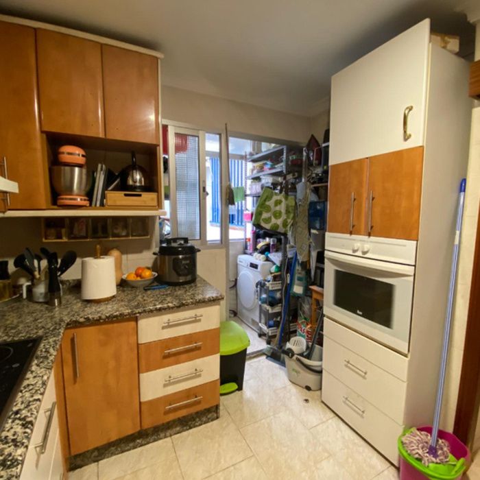 PISO EN LA ZONA DEL INSTITUTO