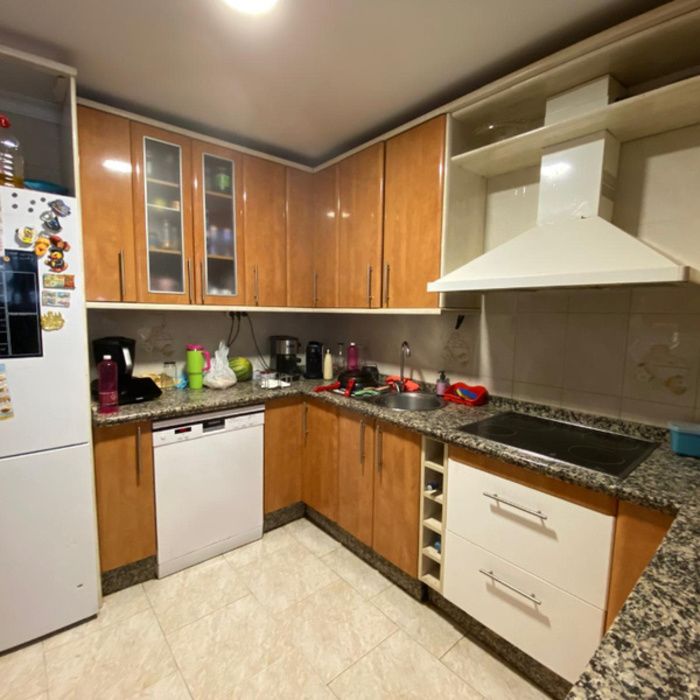 PISO EN LA ZONA DEL INSTITUTO