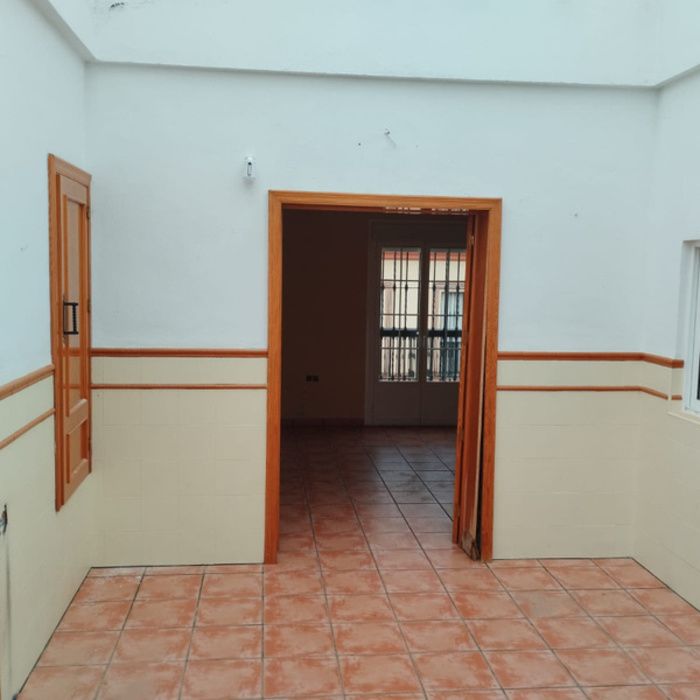 PISO EN 1º PLANTA SIN VECINOS