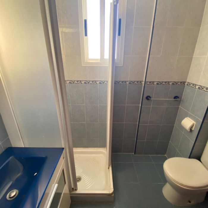 GRAN PISO EN DOS HERMANAS