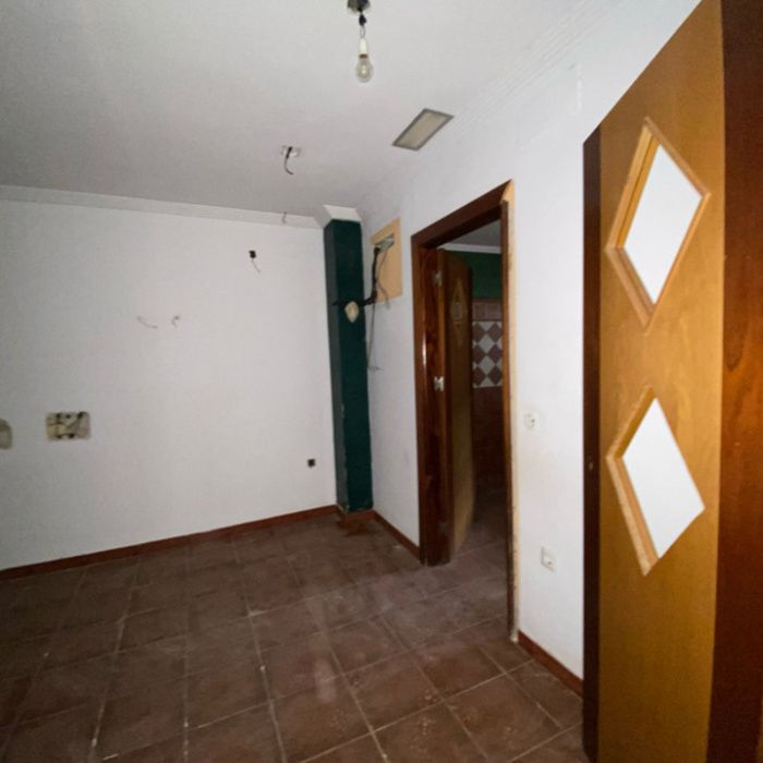 PRECIOSA CASA EN DOS HERMANAS 