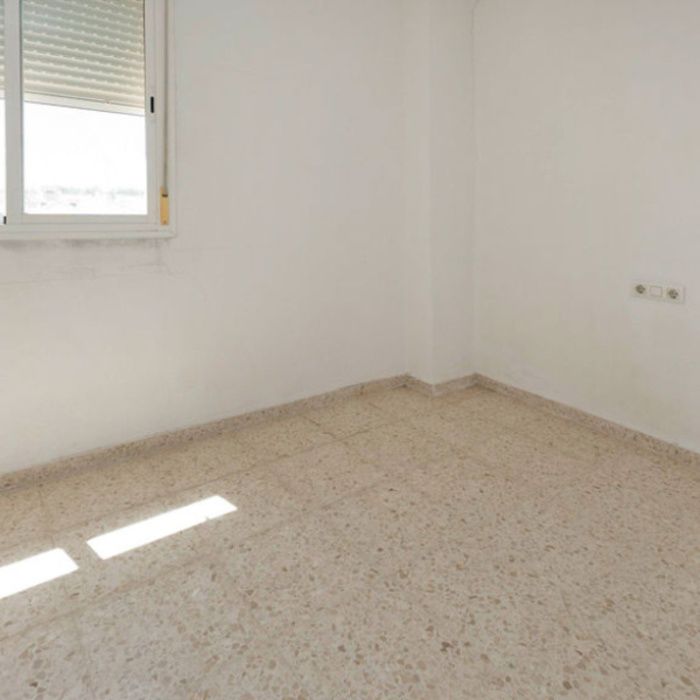 VIVIENDA DE VPO EN AVENIDA ADOLFO SUAREZ