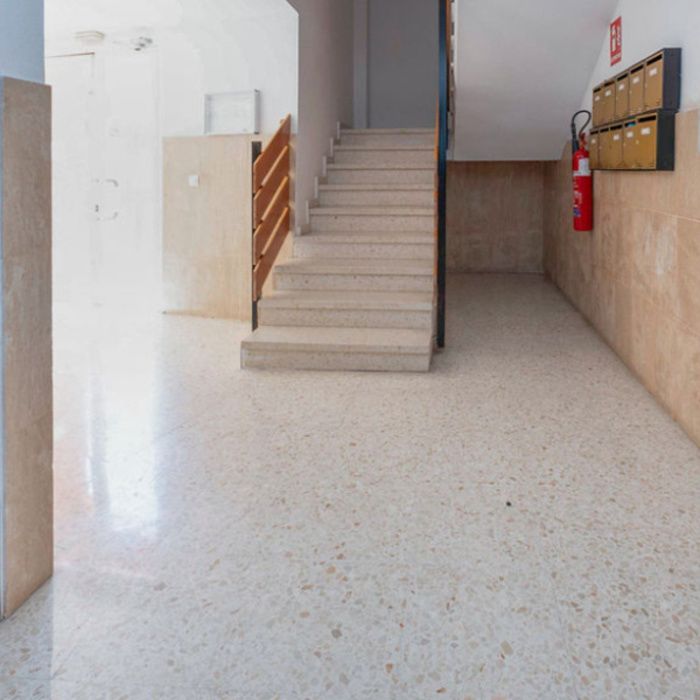 VIVIENDA DE VPO EN AVENIDA ADOLFO SUAREZ