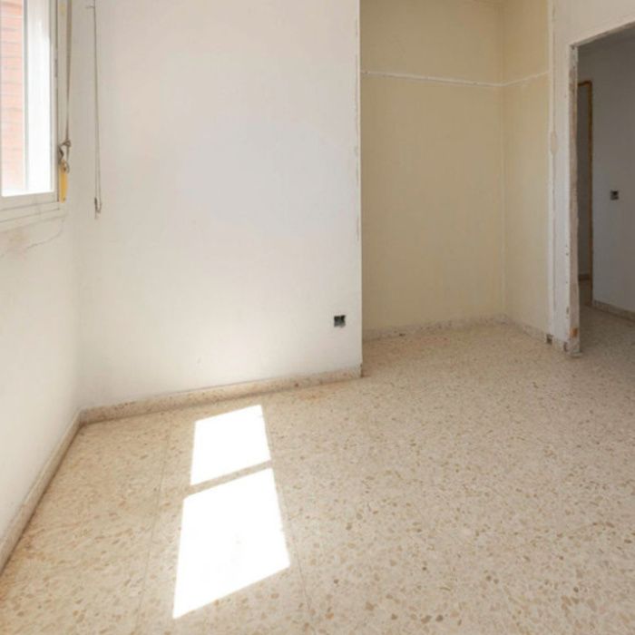 VIVIENDA DE VPO EN AVENIDA ADOLFO SUAREZ