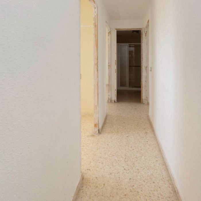 VIVIENDA DE VPO EN AVENIDA ADOLFO SUAREZ