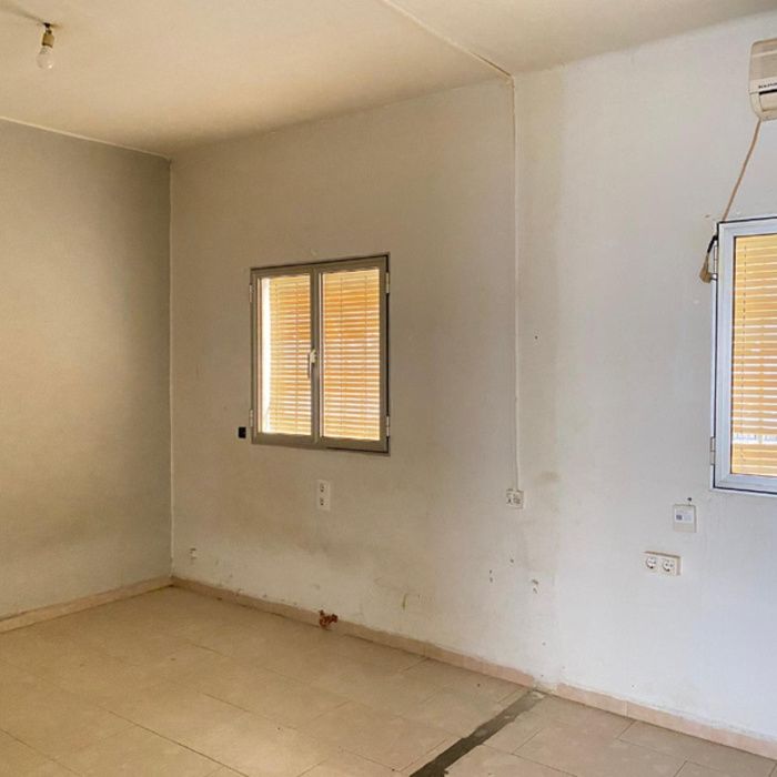 OPORTUNIDAD EN DOS HERMANAS