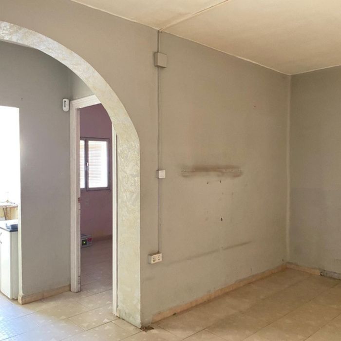 OPORTUNIDAD EN DOS HERMANAS