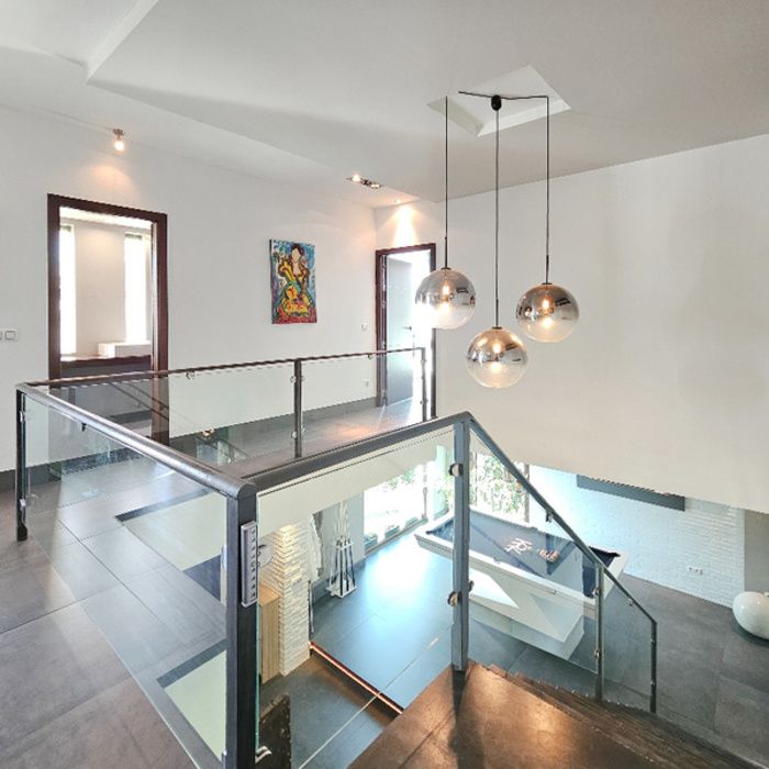 EXCLUSIVO CHALET INDEPENDIENTE EN MONTEQUINTO LISTO PARA DISFRUTAR