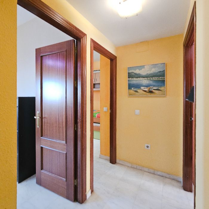 PISO ZONA CENTRO CON GARAJE Y ASCENSOR