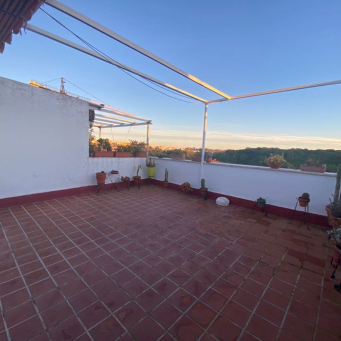 ESTUPENDO DUPLEX CON GARAJE, ASCENSOR Y TERRAZA PRIVATIVA